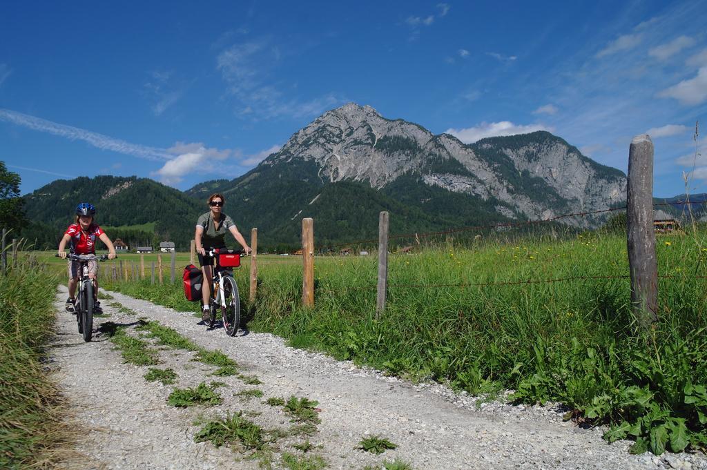 Appartement Alpenglueck Aich  Ngoại thất bức ảnh